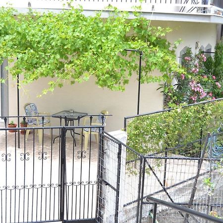 Lazatka Flat In Capital Chora Apartment Samothraki Ngoại thất bức ảnh